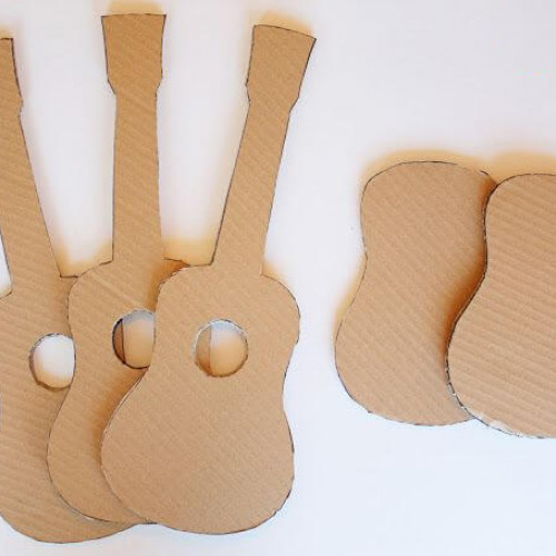 Cách tự làm đàn guitar bằng giấy hộp các tông đơn giản