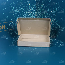 Hộp carton 30x20x5 cm Nắp gài